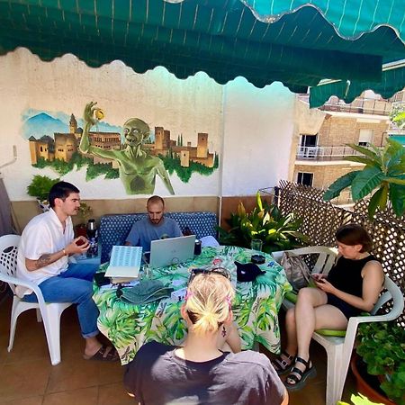 Hostel El Cascabel Гранада Экстерьер фото