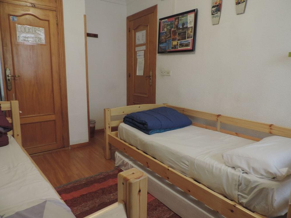 Hostel El Cascabel Гранада Экстерьер фото