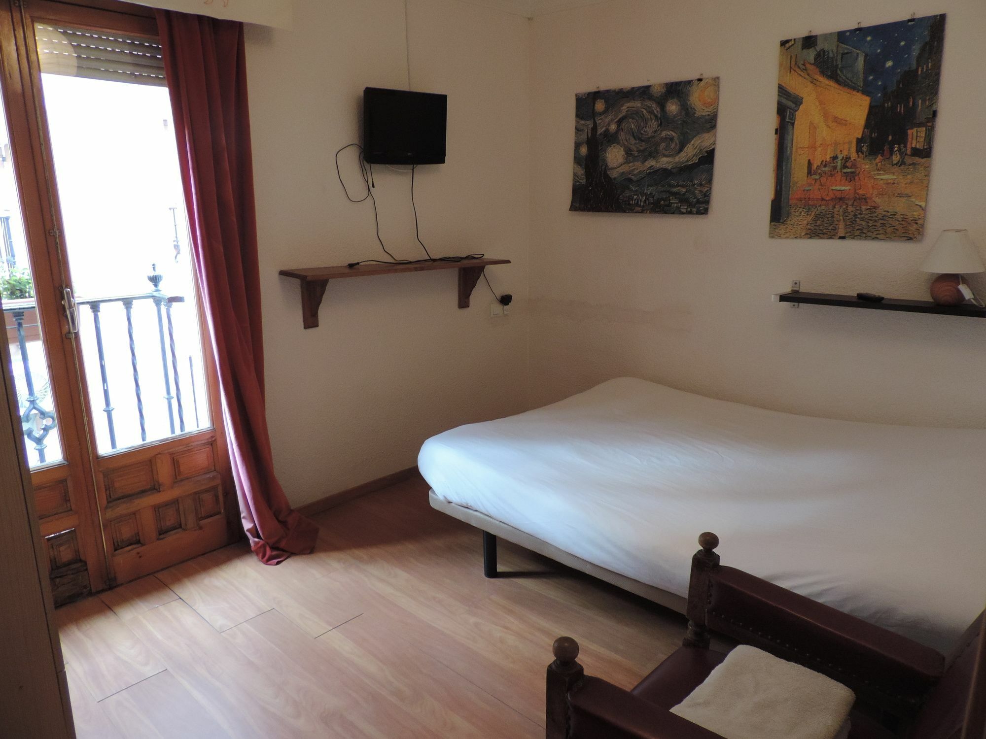 Hostel El Cascabel Гранада Экстерьер фото